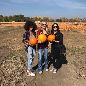 Meet your Posher, Mackenzie